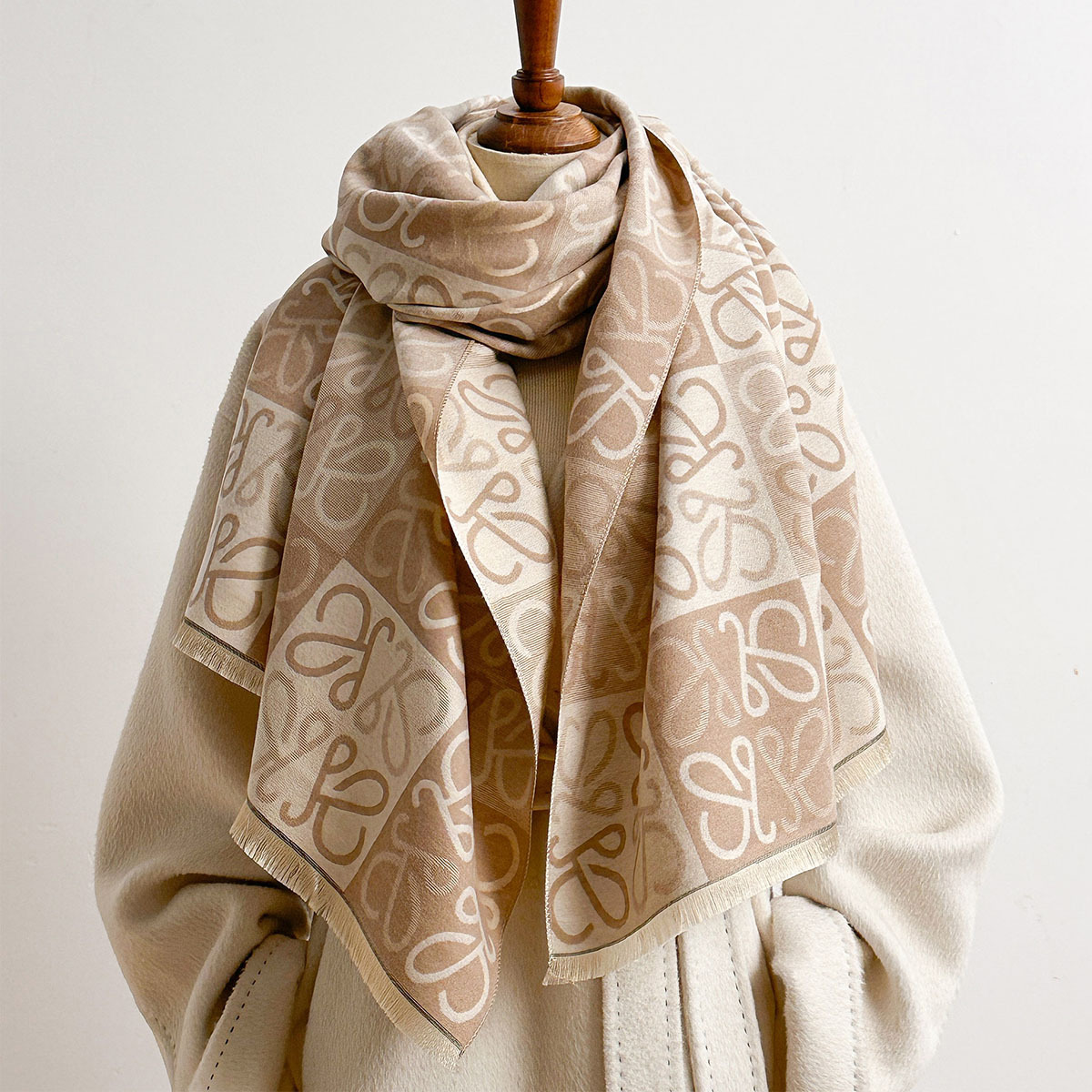 Sciarpa da donna autunno 2026, - Korean Lifestyle Aesthetic recensione e prezzo